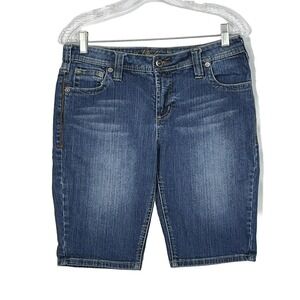 Duck Head Jeans Womens Size 11 Blue Denim Capri Shorts Distressed Pockets